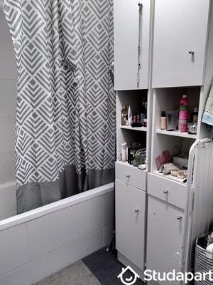 Chambre - 14 m² - 1 pièce