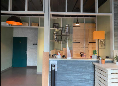 Local commercial - 816 m²