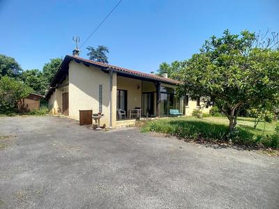 Maison - 142 m² - 5 pièces