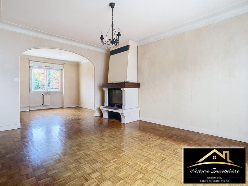 Maison - 89 m² - 5 pièces