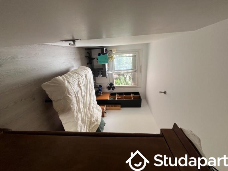 Chambre - 11 m² - 1 pièce