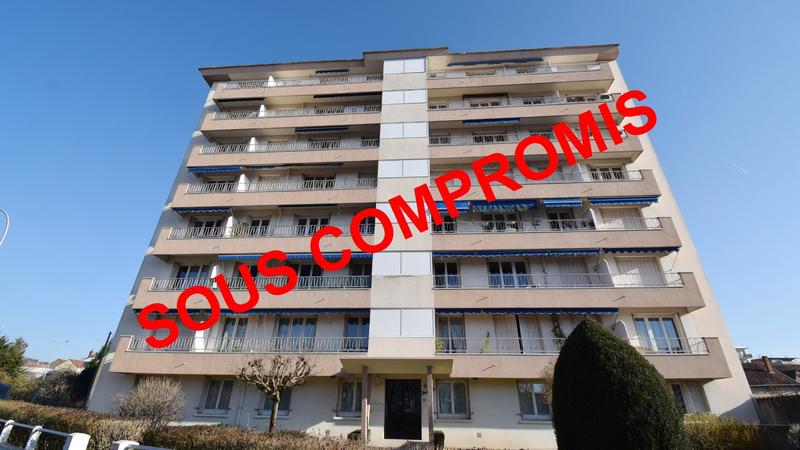 Appartement - 77 m² - 3 pièces