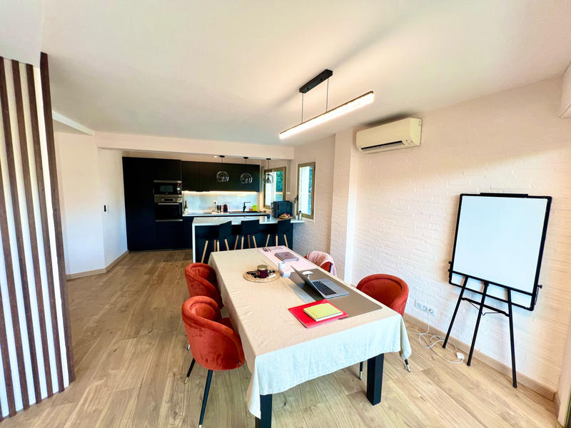 Appartement - 110 m² - 4 pièces