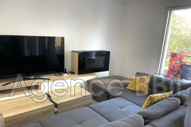 Appartement - 77 m² - 4 pièces