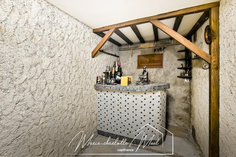 Maison - 150 m² - 5 pièces