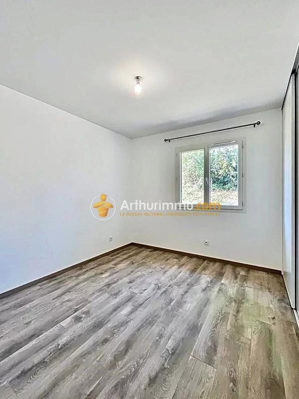 Maison - 104 m² - 4 pièces