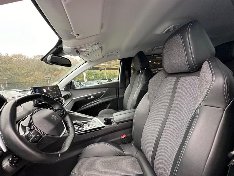 Peugeot 5008 II (2) 1.5 Bluehdi 130 s&amp;S Allure Pack Eat8