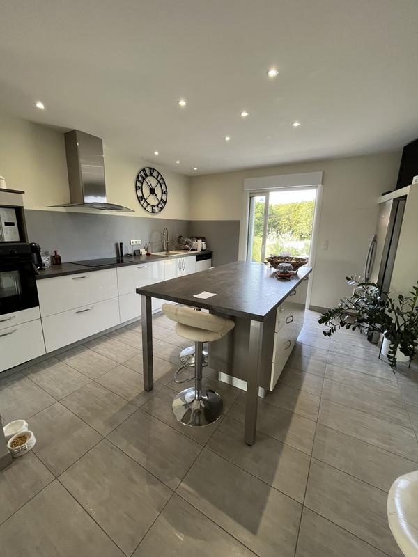 Villa - 250 m² - 11 pièces