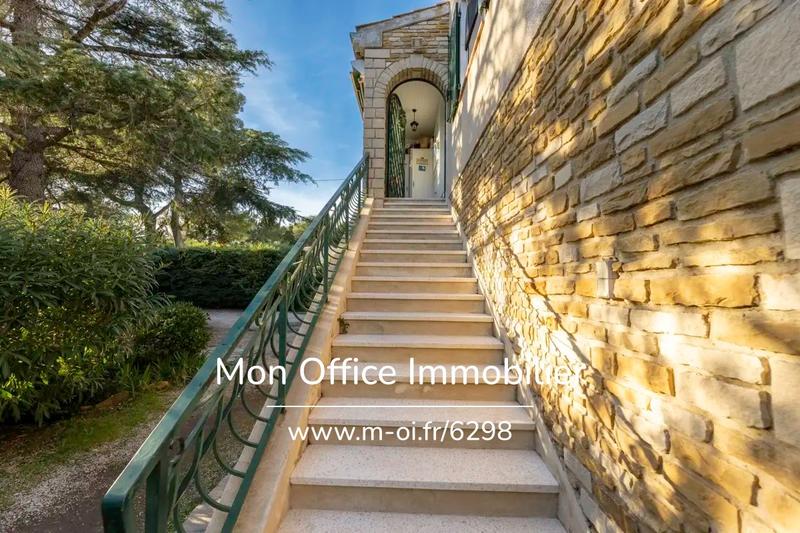 Appartement - 84 m² - 4 pièces