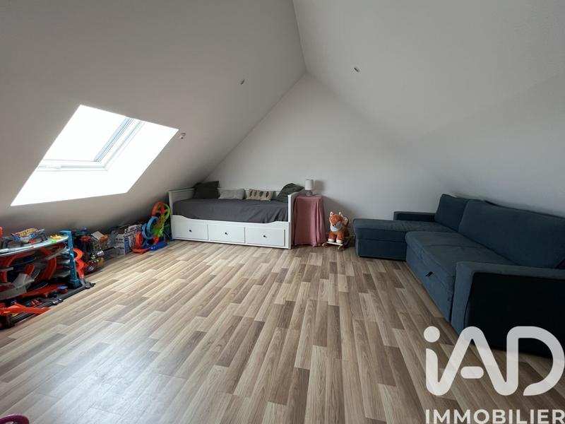 Maison - 230 m² - 7 pièces