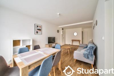 Chambre - 12 m² - 1 pièce