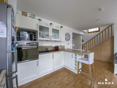 Duplex - 82 m² - 4 pièces