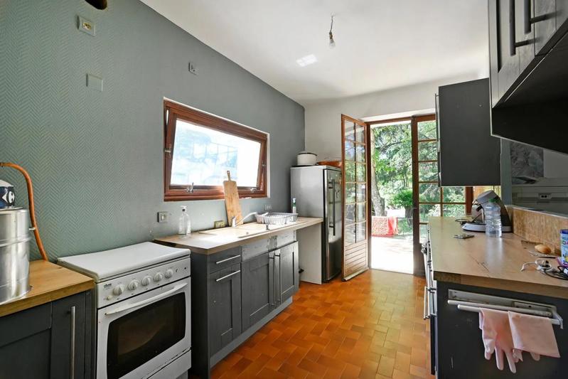 Maison - 150 m² - 4 pièces