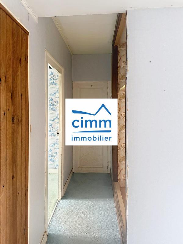 Bureau - 125 m² - 6 pièces