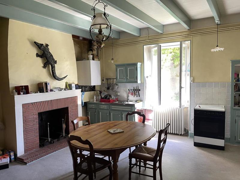 Maison en pierre - 122 m² - 4 pièces