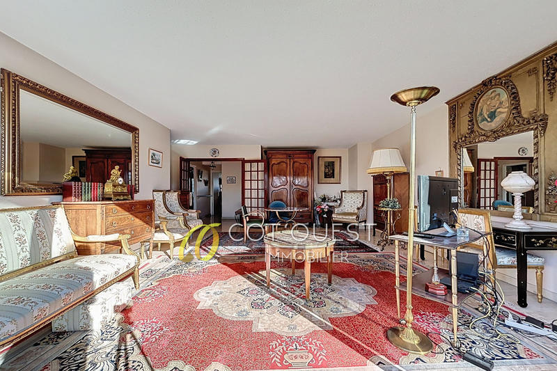 Appartement - 87 m² - 3 pièces