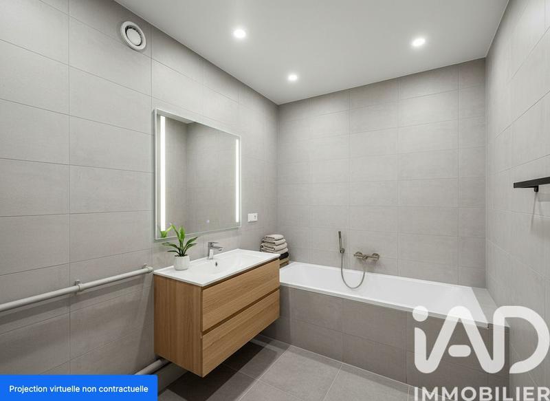 Appartement - 90 m² - 4 pièces