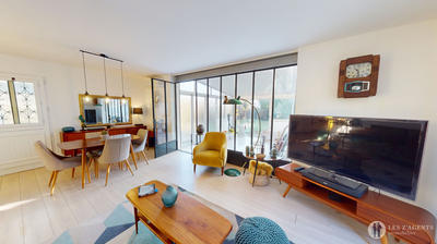 Maison - 120 m² - 6 pièces