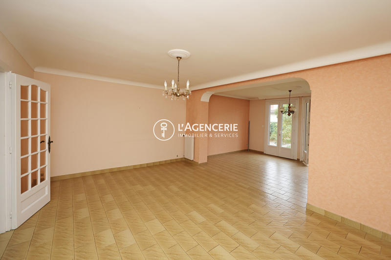 Maison - 117 m² - 6 pièces