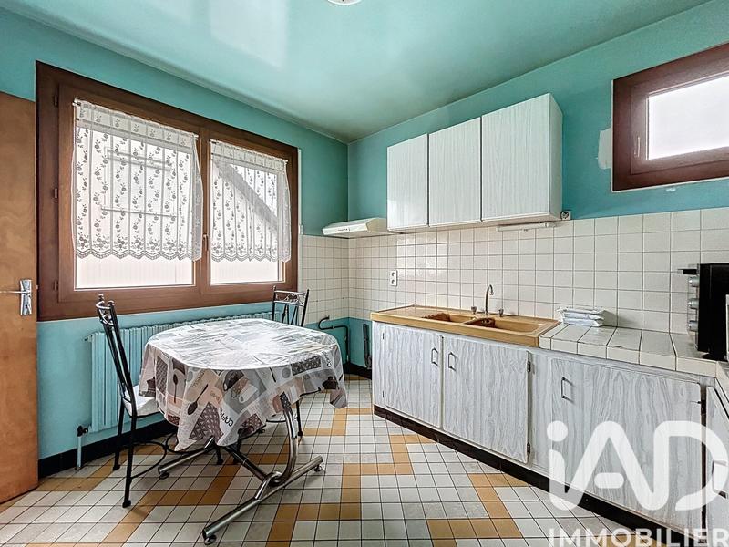 Maison - 96 m² - 5 pièces