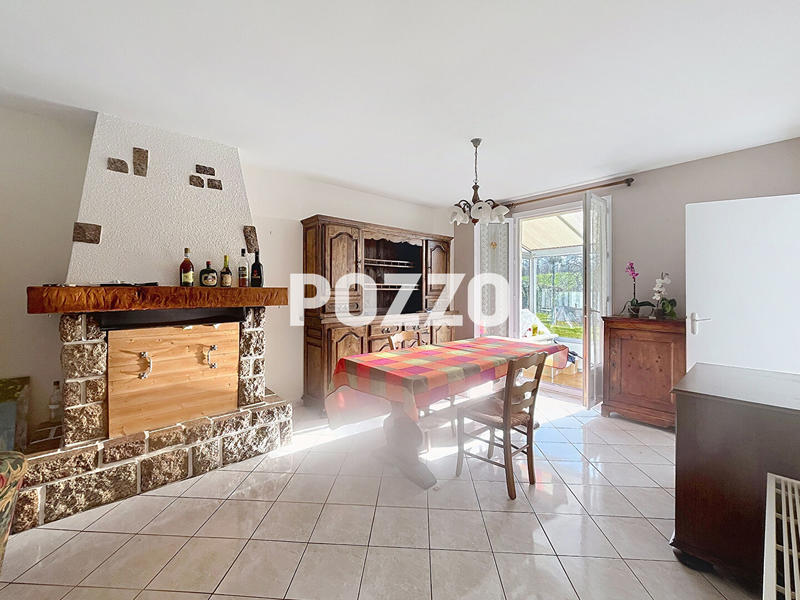 Maison - 80 m² - 6 pièces