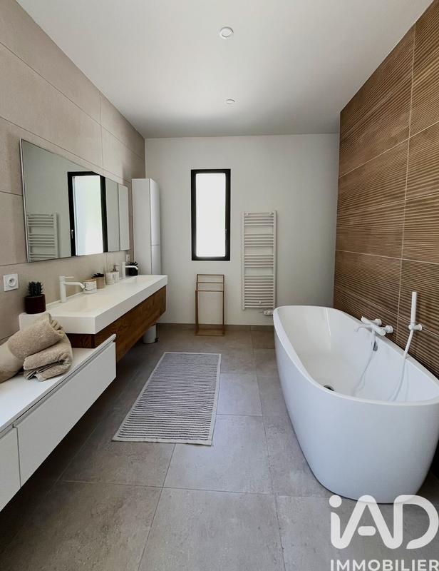 Maison de maîtres - 212 m² - 6 pièces