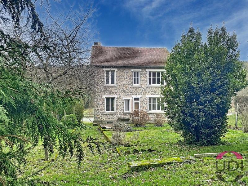 Maison - 142 m² - 5 pièces