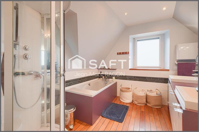 Maison - 264 m² - 7 pièces