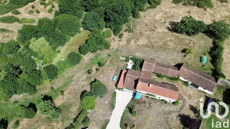 Maison - 167 m² - 5 pièces