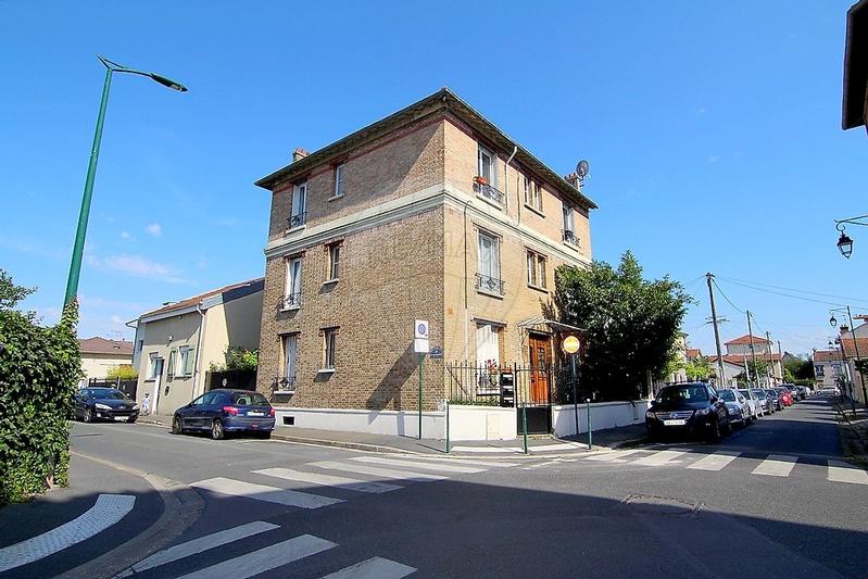 Appartement - 93 m² - 4 pièces