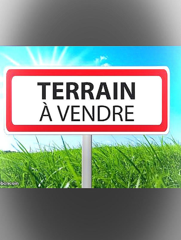 Terrain - 745 m²