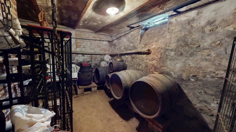 Maison - 229 m² - 7 pièces