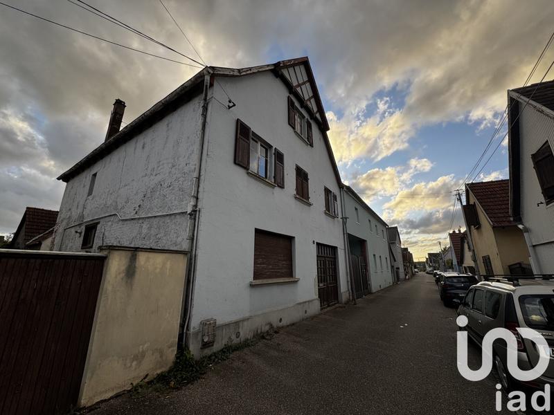 Maison - 121 m² - 5 pièces