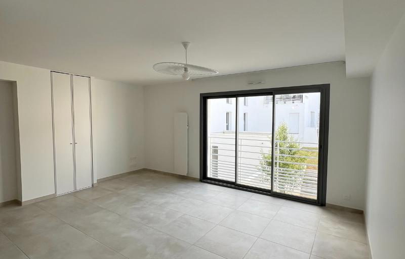 Appartement - 99 m² - 3 pièces