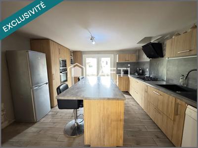 Maison de ville - 151 m² - 6 pièces