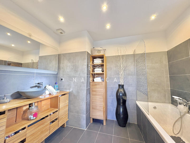 Maison - 113 m² - 5 pièces