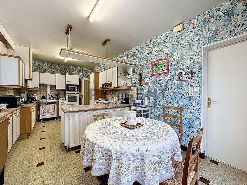 Maison - 164 m² - 7 pièces