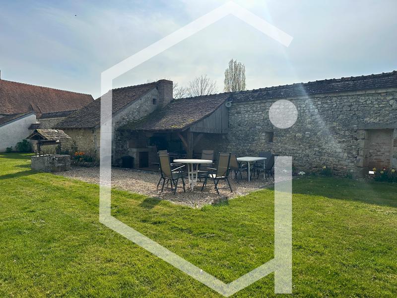 Propriété - 300 m² - 12 pièces