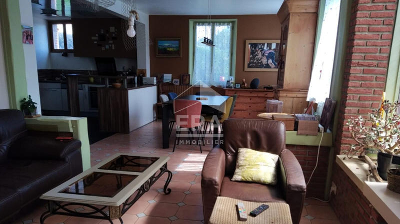 Maison - 141 m² - 5 pièces