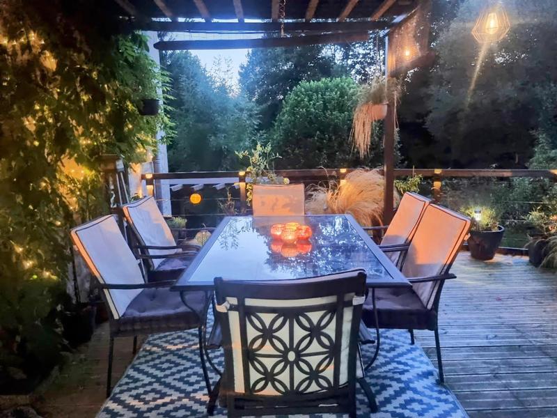 Maison - 220 m² - 7 pièces