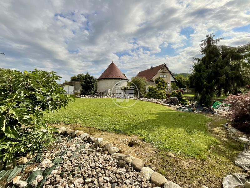 Maison - 195 m² - 7 pièces