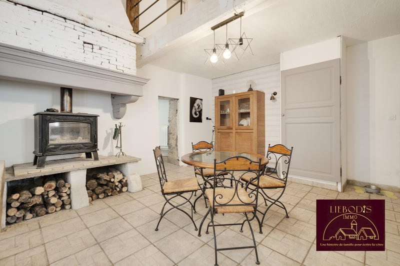 Maison de village - 230 m² - 7 pièces