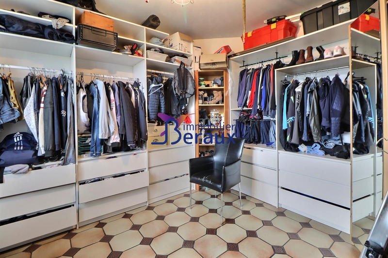 Maison - 160 m² - 7 pièces