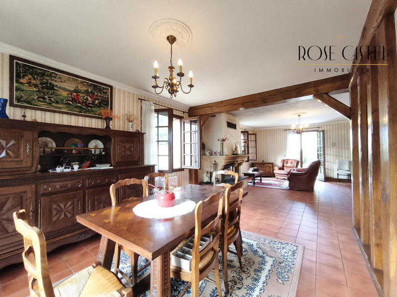 Maison - 138 m² - 5 pièces