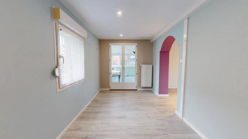 Maison - 110 m² - 6 pièces