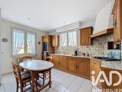 Maison - 132 m² - 5 pièces