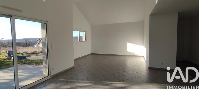 Maison - 111 m² - 5 pièces