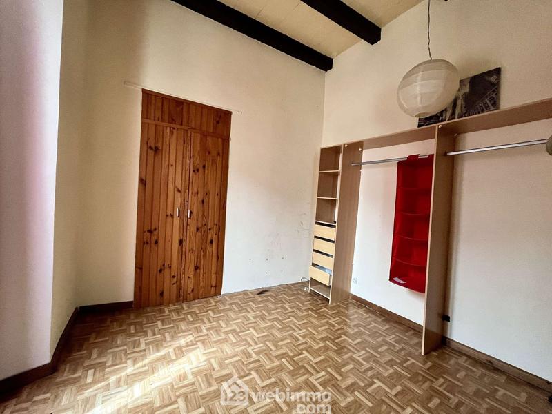 Maison - 172 m² - 9 pièces