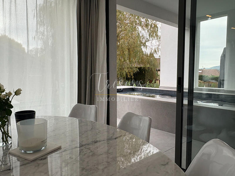 Villa - 152 m² - 6 pièces