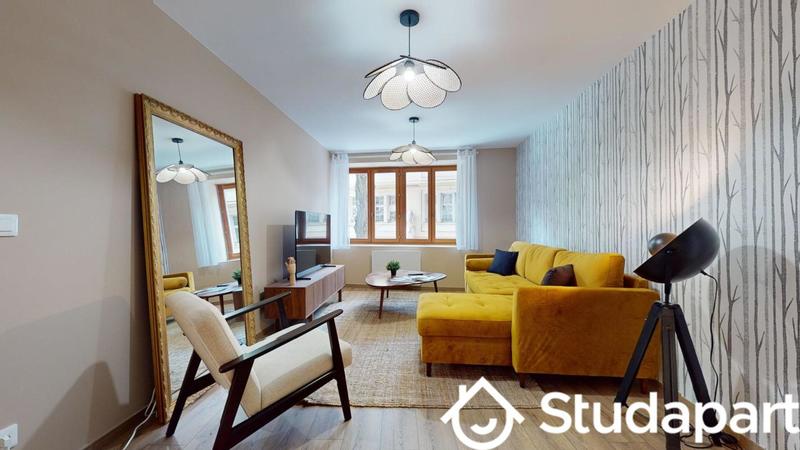 Chambre - 10 m² - 1 pièce